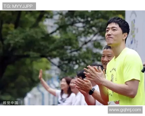 体育明星成长历程如何塑造公众对他们的认知与形象